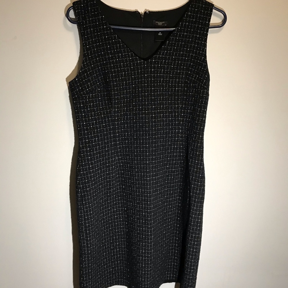 Ann Taylor Factory Dress Size 6P Black with White